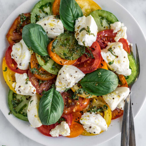 Tomatoes and Burrata Salad - Apron & Whisk