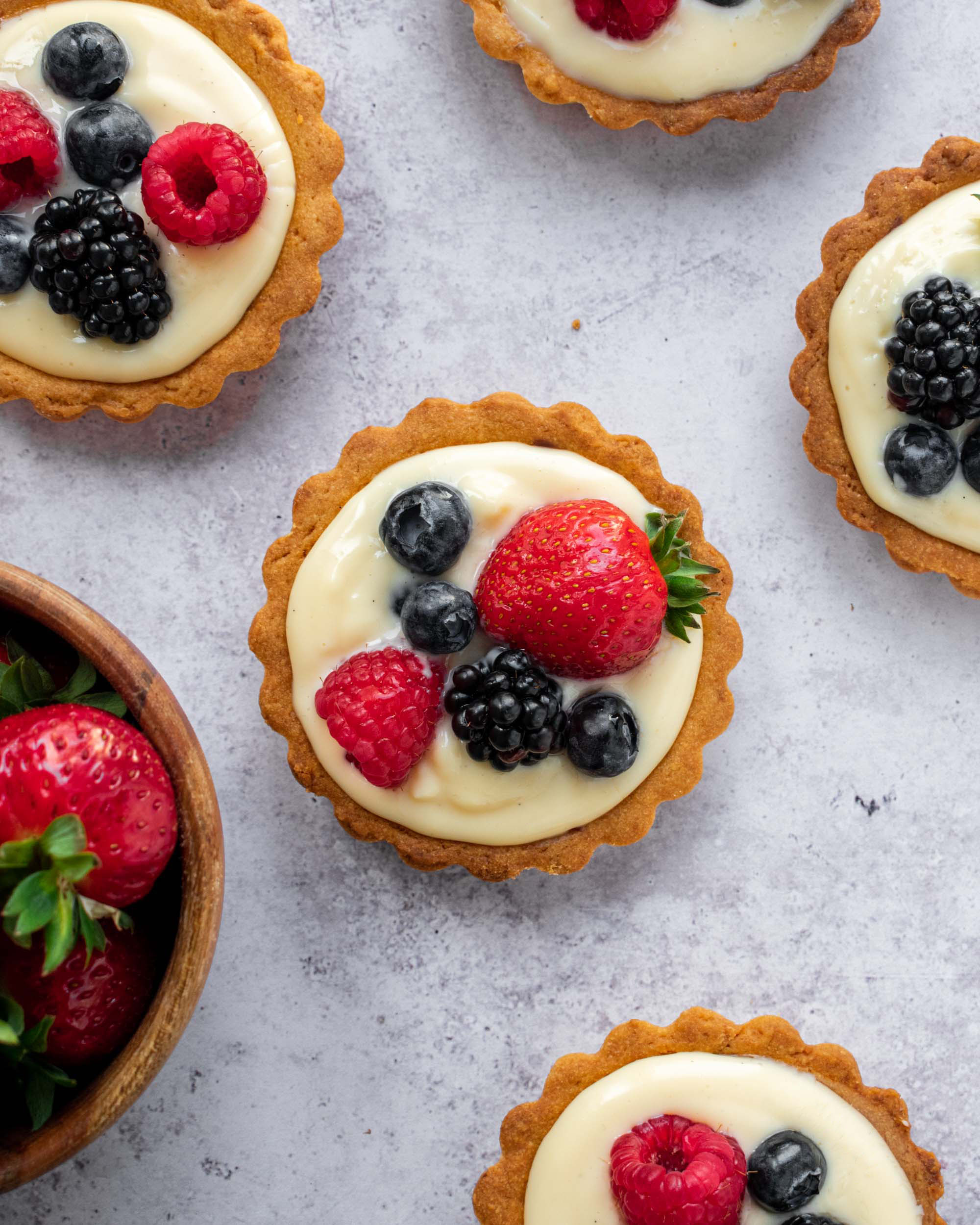 Mini Fruit Tarts - Apron & Whisk