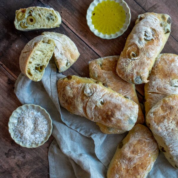 Rustic Olive Bread Buns