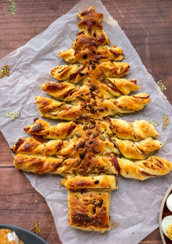 Savoury Puff Pastry Christmas Tree – Ham and Cheese