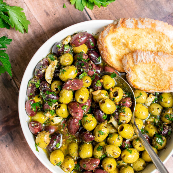 Herbed Marinated Olives with Honey and Garlic