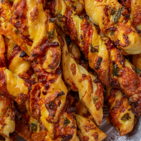 Jalapeño Popper Puff Pastry Twists